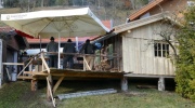 Wallgauer Adventsmarkt der Sinne 2018 an der Sonnleiten. Samstag 01.12.2018. Stand des Holzhackervereins